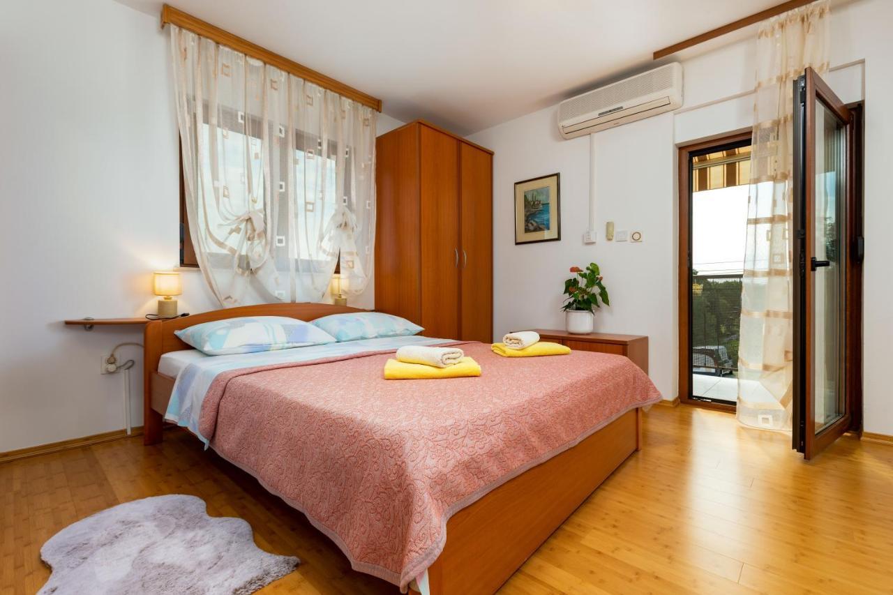 Apartment Kristina *